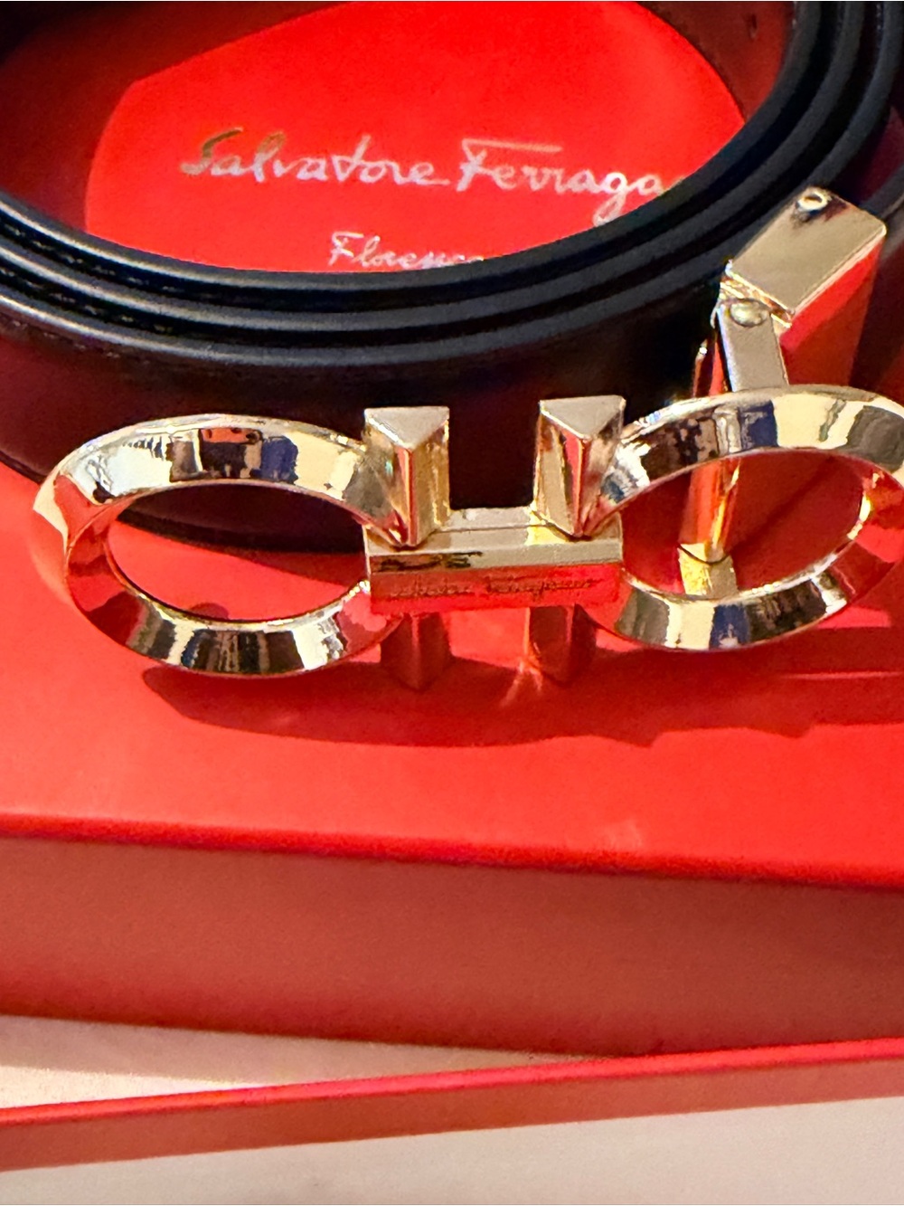 Salvatore Ferragamo Black Leather Belt with Gold Double Gancini Buckle - Picture 4 of 6